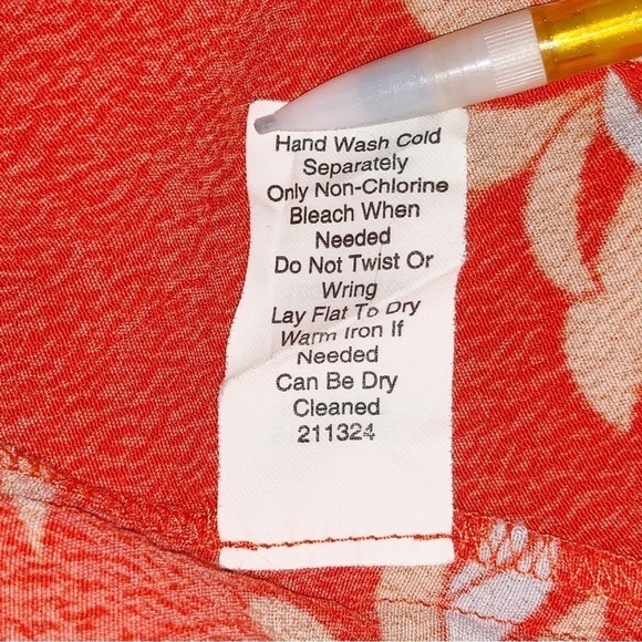 Cabi Lovely Day Mum Orange Floral Cami Tank Top Size S - Picture 7 of 7